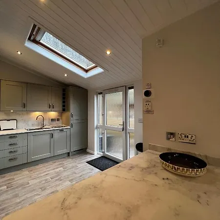Holiday home Lowena